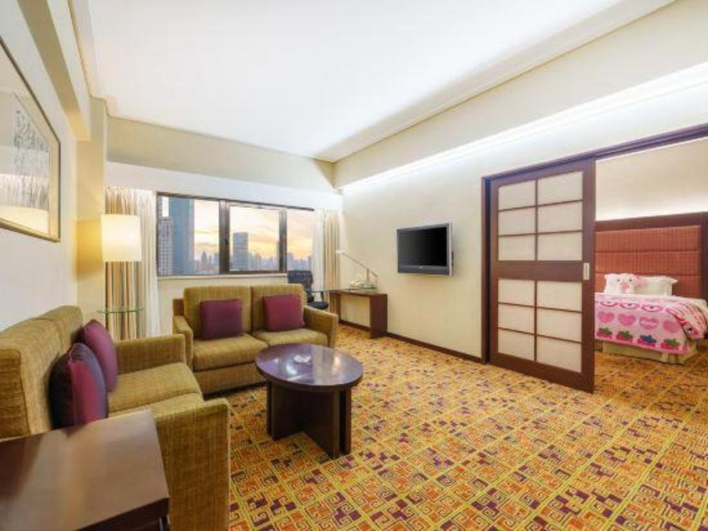 Dalian Grand Continent International Hotel Exterior photo