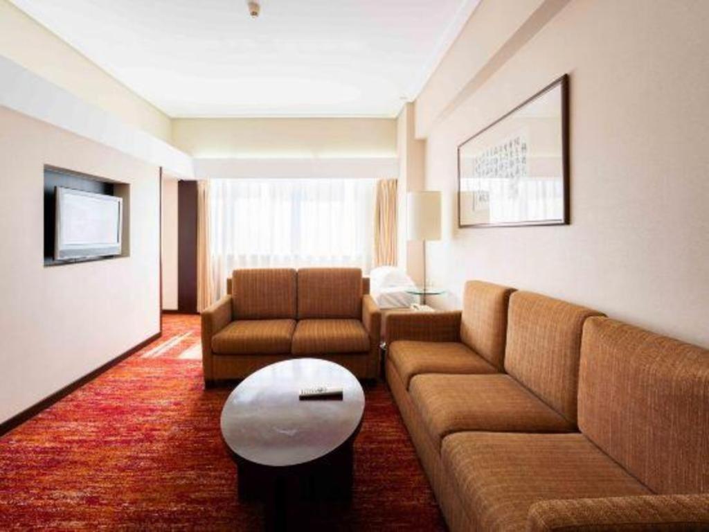 Dalian Grand Continent International Hotel Exterior photo