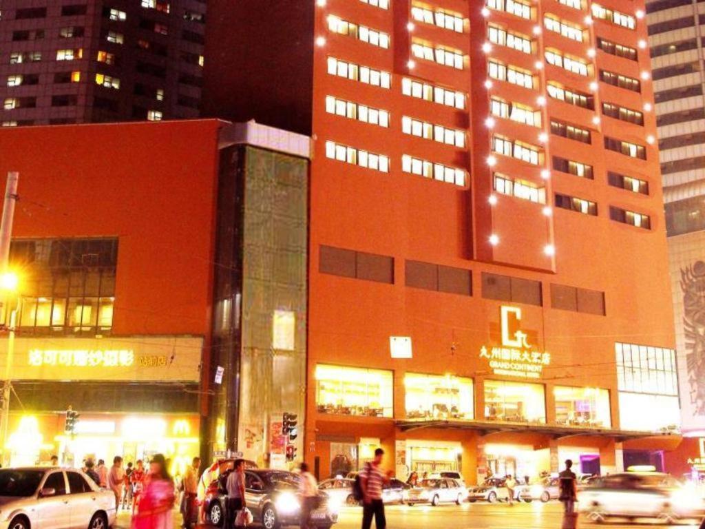Dalian Grand Continent International Hotel Exterior photo